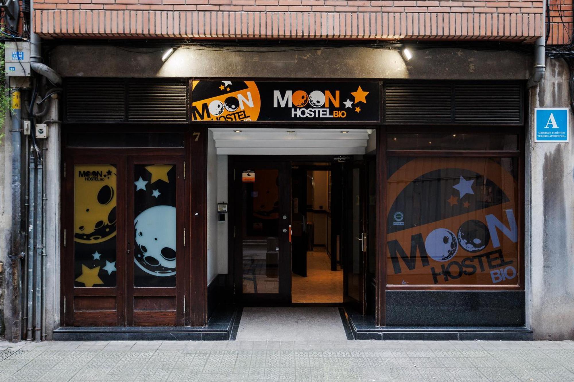 Moon Hostel Bio Bilbau Exterior foto